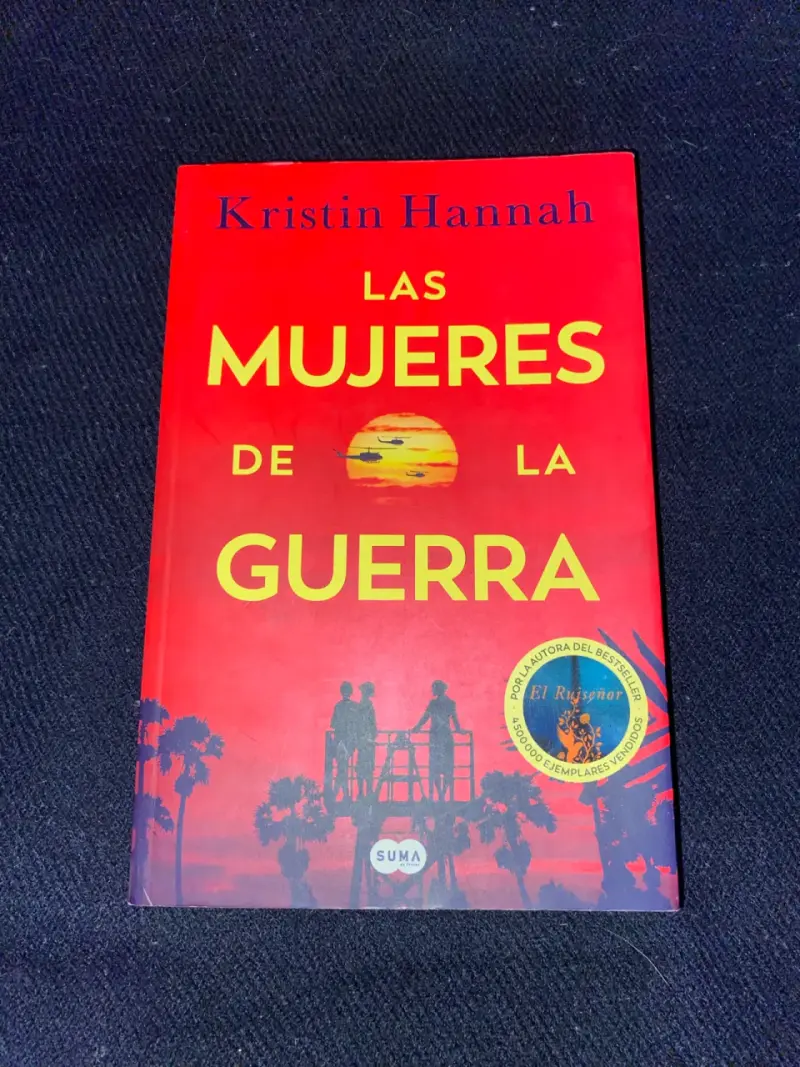 Libro 'Las Mujeres de la Guerra' de Kristin Hannah - 1