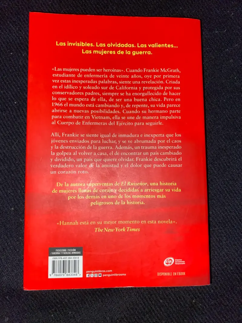 Libro 'Las Mujeres de la Guerra' de Kristin Hannah - 3