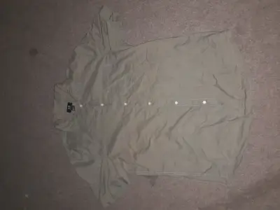 Camisa manga corta color caqui para hombre - miniatura 1