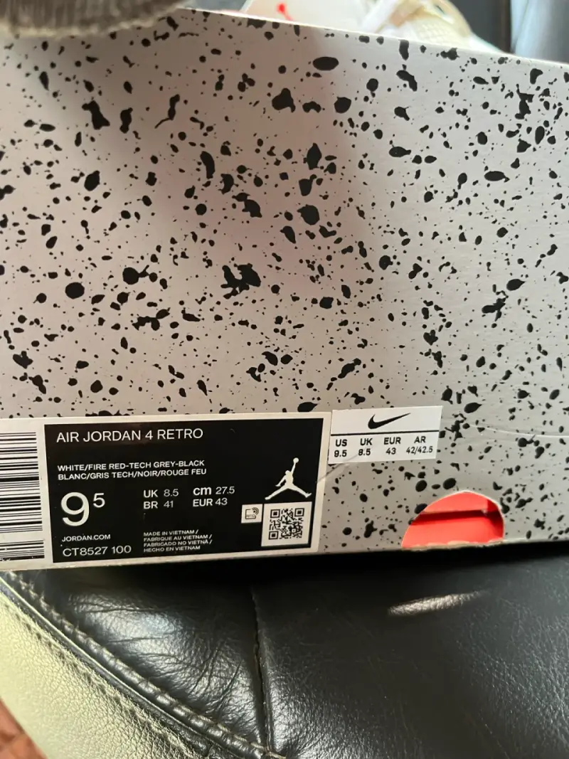 Zapatillas deportivas blancas Air Jordan Retro 4 - 6