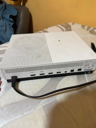 Consola Xbox One S con mando - miniatura 2