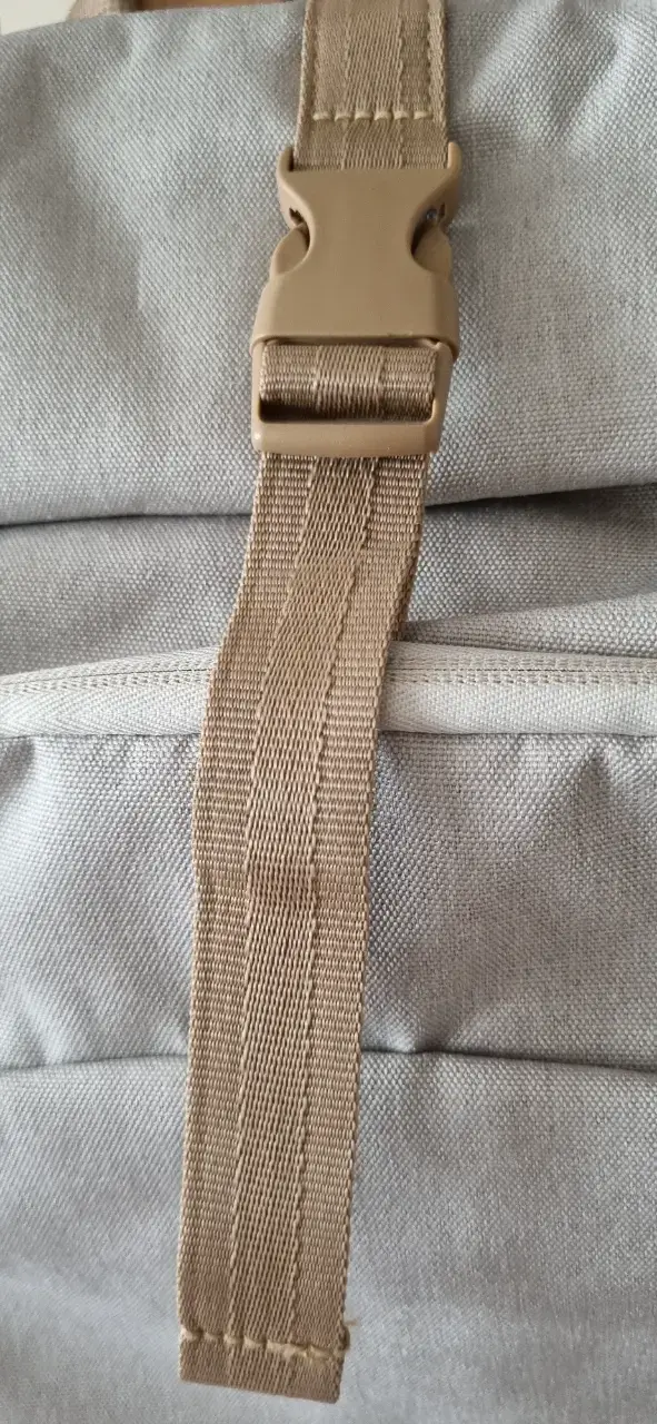 Mochila Lenovo notebook gris - 4