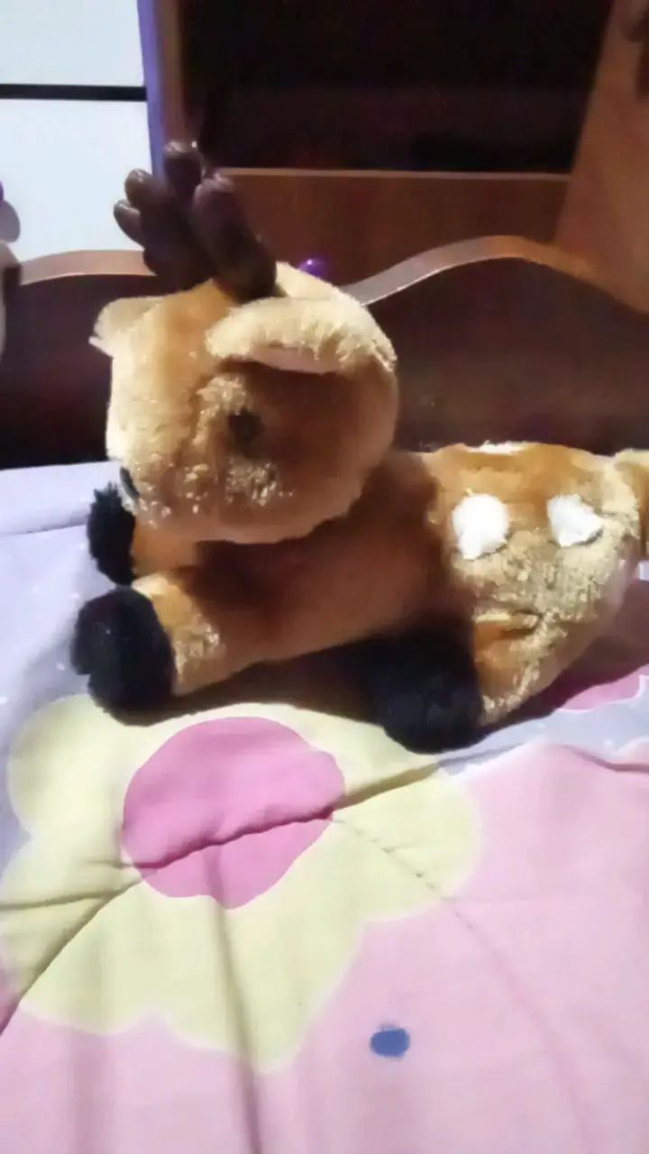 Peluche de reno suave y adorable - 2