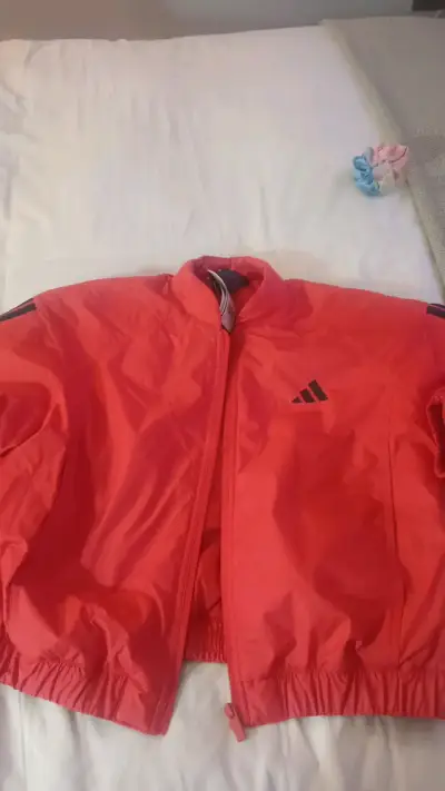 Chaqueta roja Adidas para mujer talla L - miniatura 1