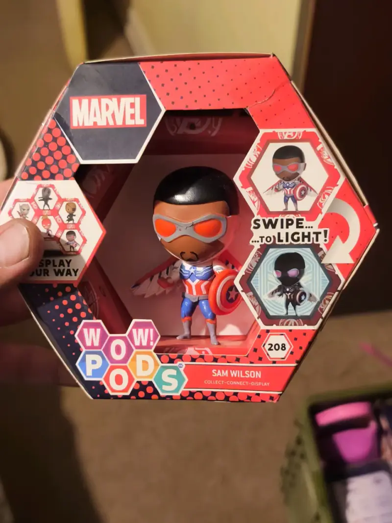 Figura de colección Marvel Sam Wilson WOW! PODS