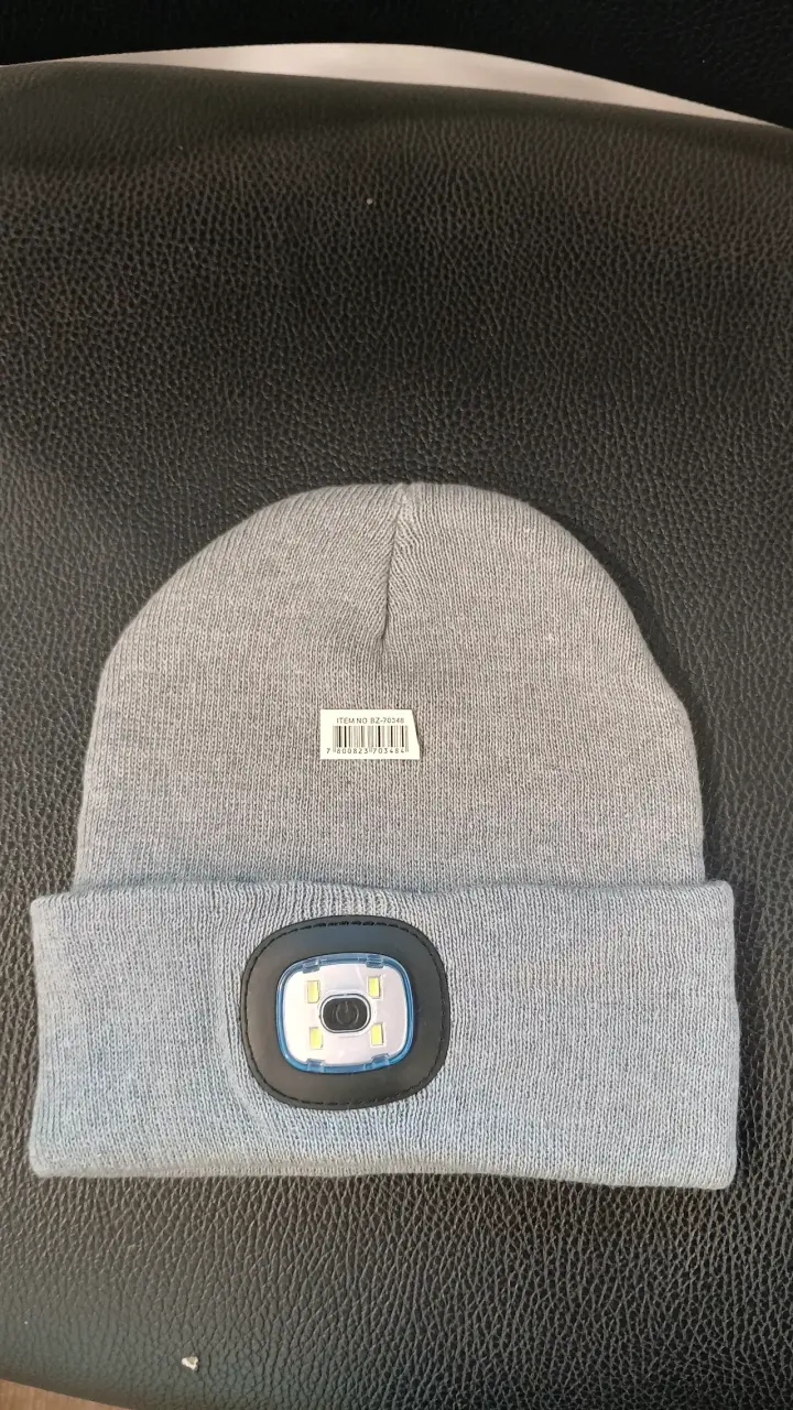 Gorro con linterna LED a pila - 2