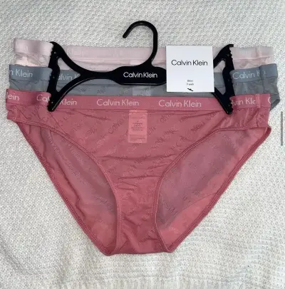 Pack de calzones Tommy Hilfiger, Calvin Klein y Juicy Couture - miniatura 2