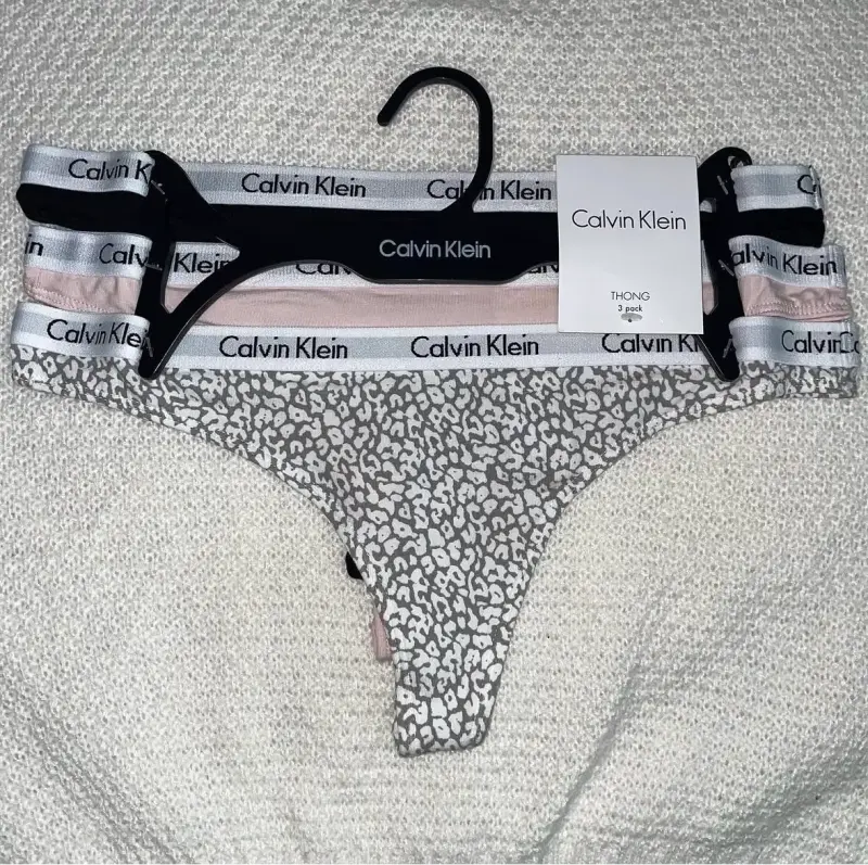 Pack de calzones Tommy Hilfiger, Calvin Klein y Juicy Couture - 6