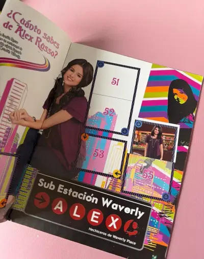 Revista Seventeen Chile Octubre 2012 con Selena Gomez - miniatura 2