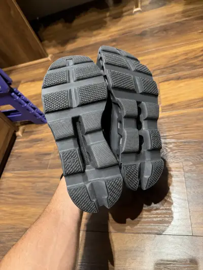 Zapatillas On Running Cloudmonster negras – Sin us - miniatura 5