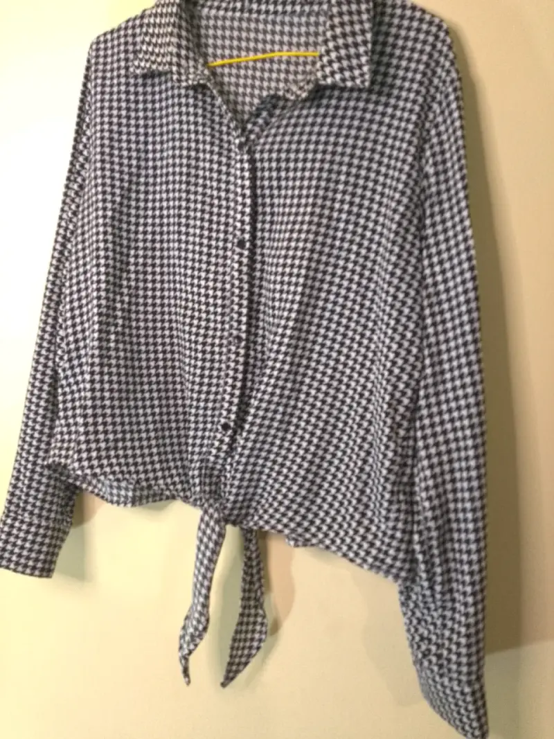 Blusa de mujer con diseño pata de gallo - 1