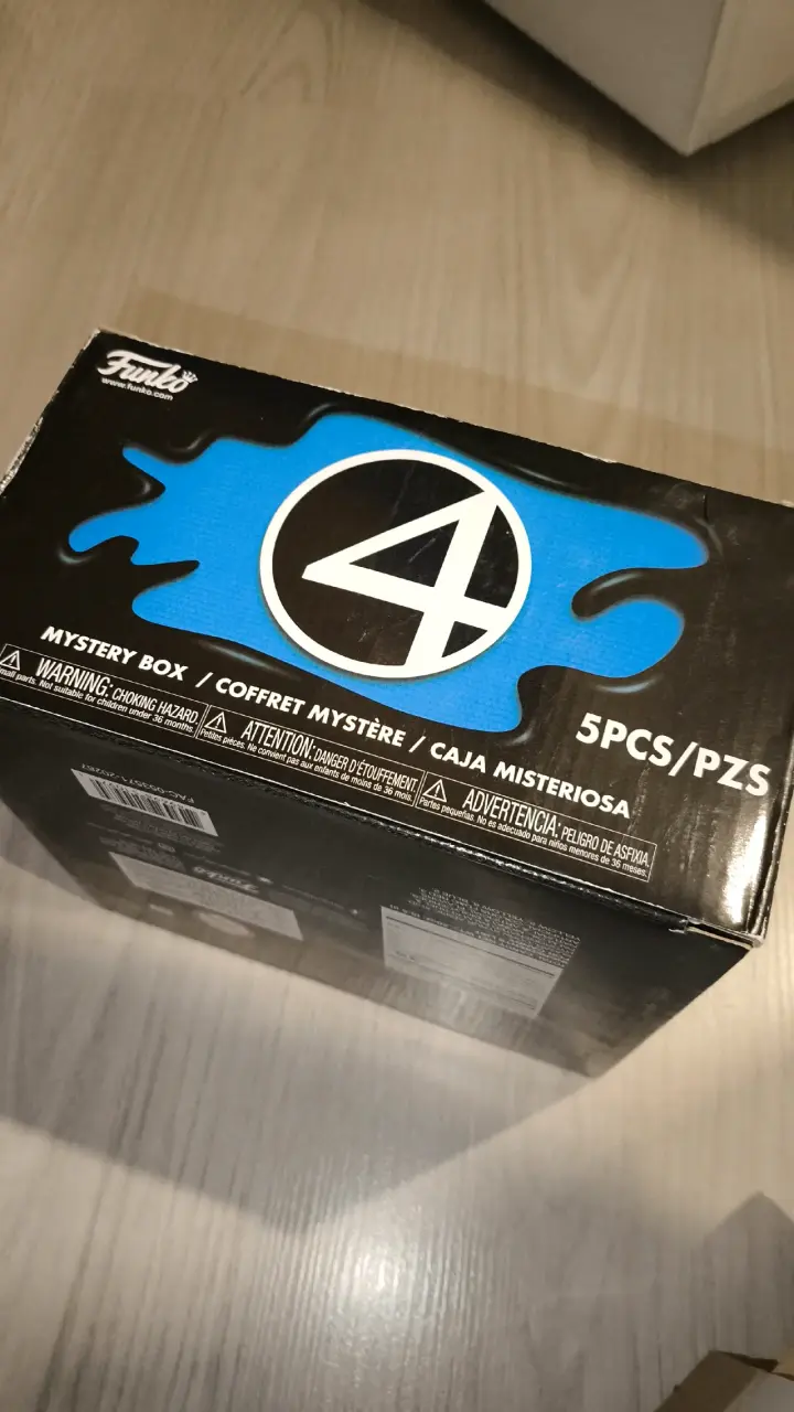 Mystery Box Funko Marvel Venomized - 3