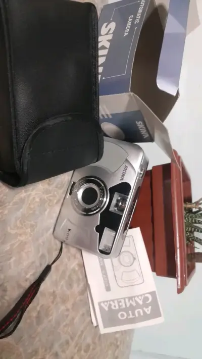 Cámara Automática  Skina K-69 con Estuche - miniatura 6