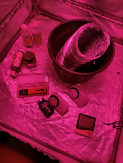 Carpa de Cultivo Interior con Luz LED - miniatura 5
