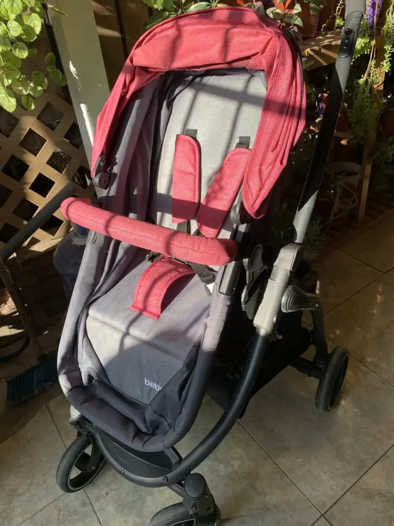 Coche de bebé Bebesit rosado y gris - 1