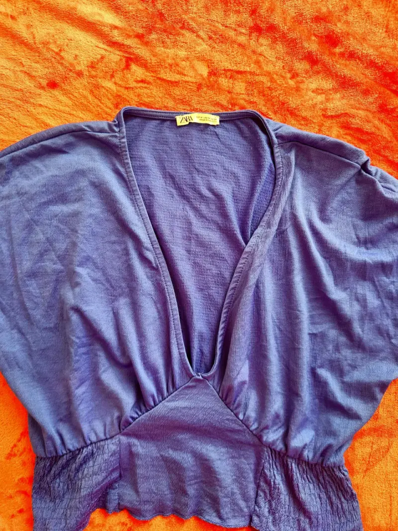 Blusa azul rey Zara con Escote en V - 2