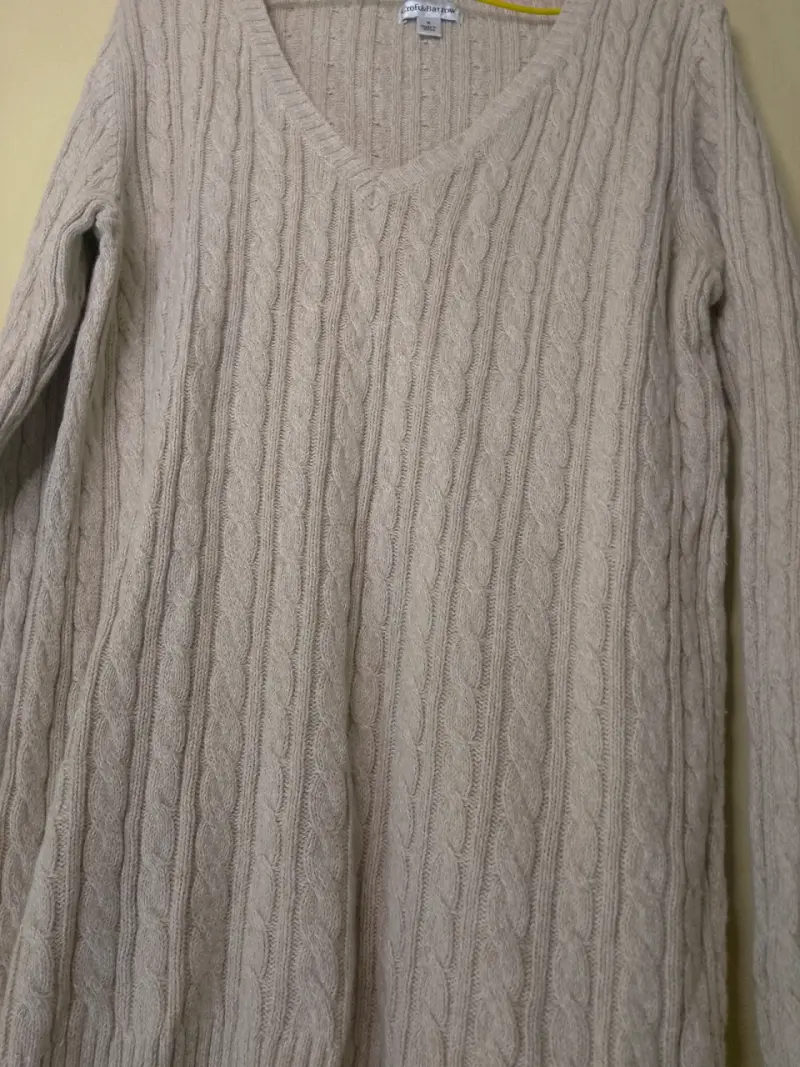 Suéter de lana beige para mujer - 2