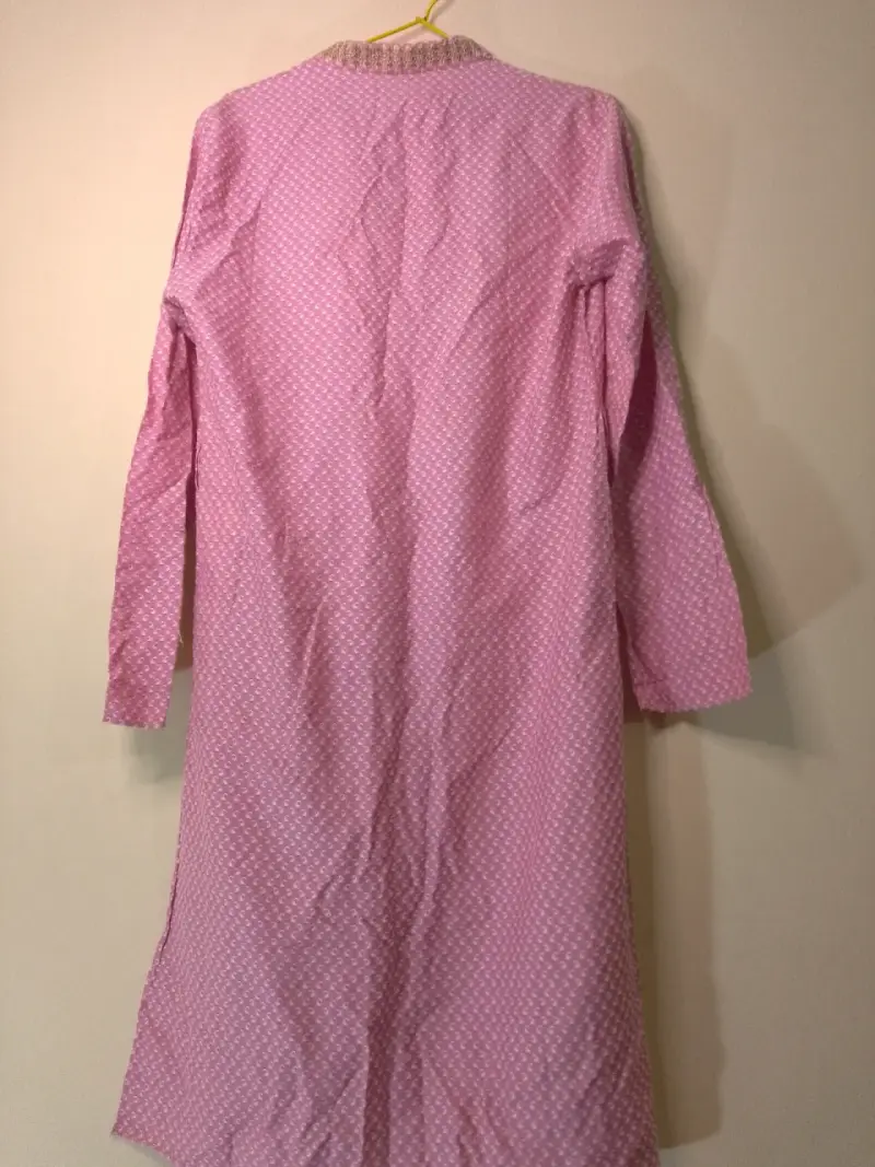 Túnica larga rosa con diseño estampado - 3