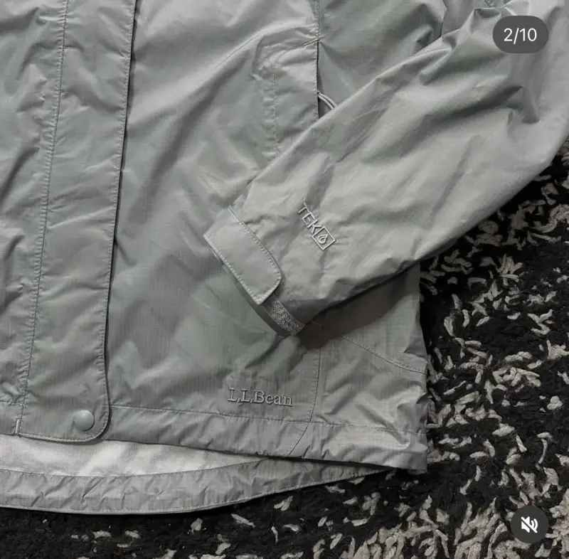 Chaqueta Impermeable Gris L.L.Bean con Capucha - 2