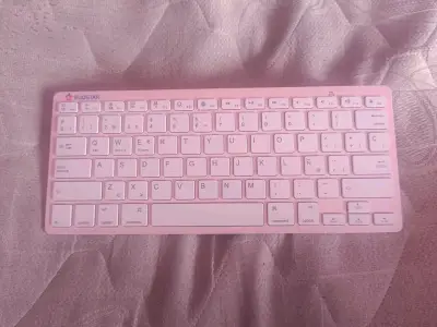 Teclado Inalámbrico Sudstar ST-JP098 Blanco - miniatura 2