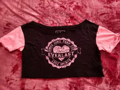 Polera corta Everlast negra y rosada - miniatura 1