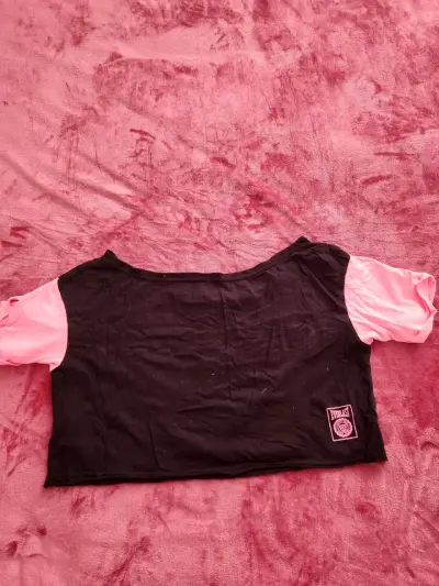 Polera corta Everlast negra y rosada - miniatura 4