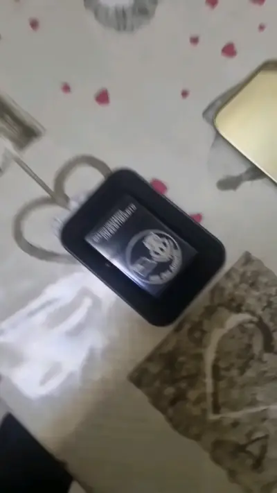 Encendedor tipo Zippo con diseño personalizado - miniatura 4