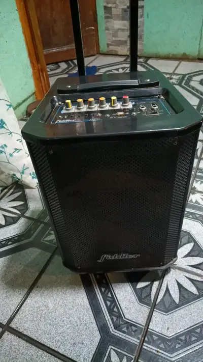 Parlante portátil Fiddler con ruedas - miniatura 3