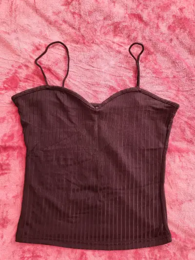Top de tirantes negro para mujer - miniatura 1