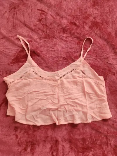 Top corto de tirantes color rosa - miniatura 1