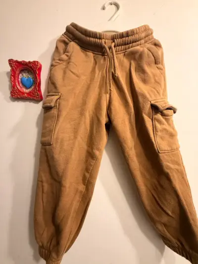 Pantalones de buzo para niños en varios colores - miniatura 2