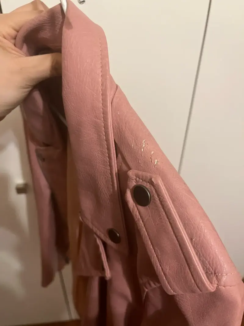 Chaqueta de cuero sintético rosa para mujer - 1