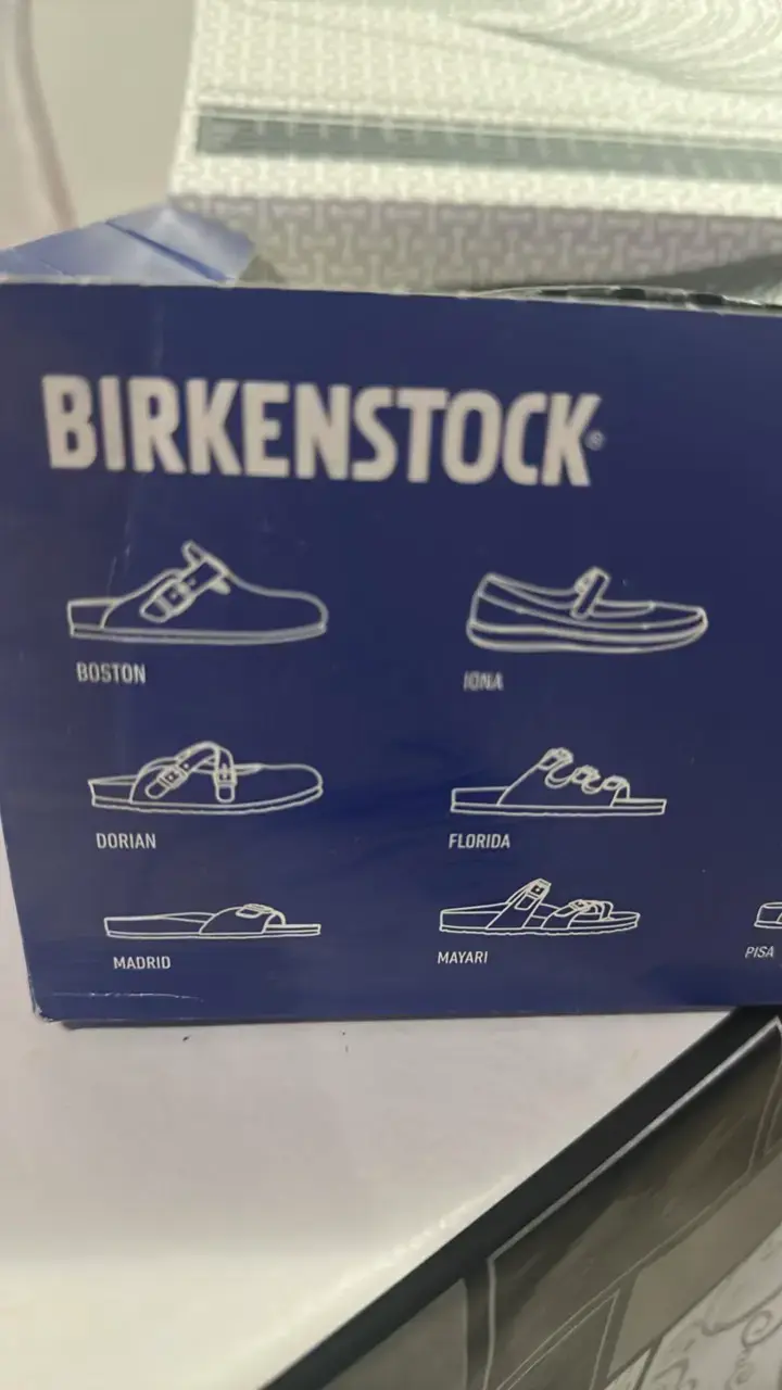 Zuecos Birkenstock Boston negros en buen estado - 1