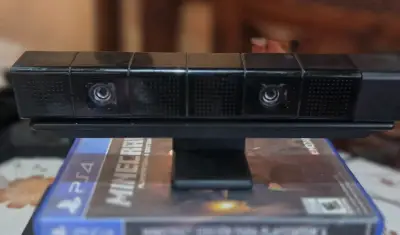 Consola PS4 con juegos y volante Krom - miniatura 6