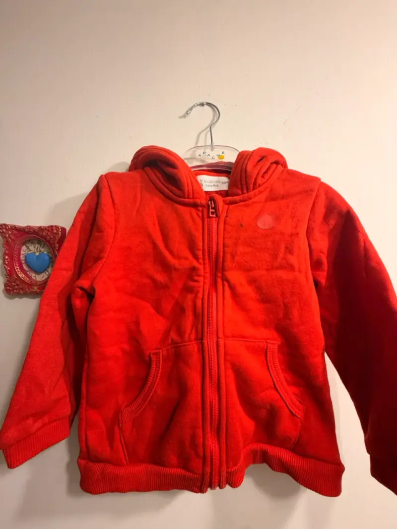 Lote de polerones y chaquetas para niños - 2