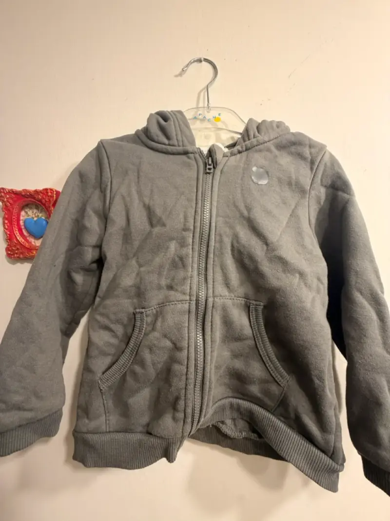 Lote de polerones y chaquetas para niños - 4