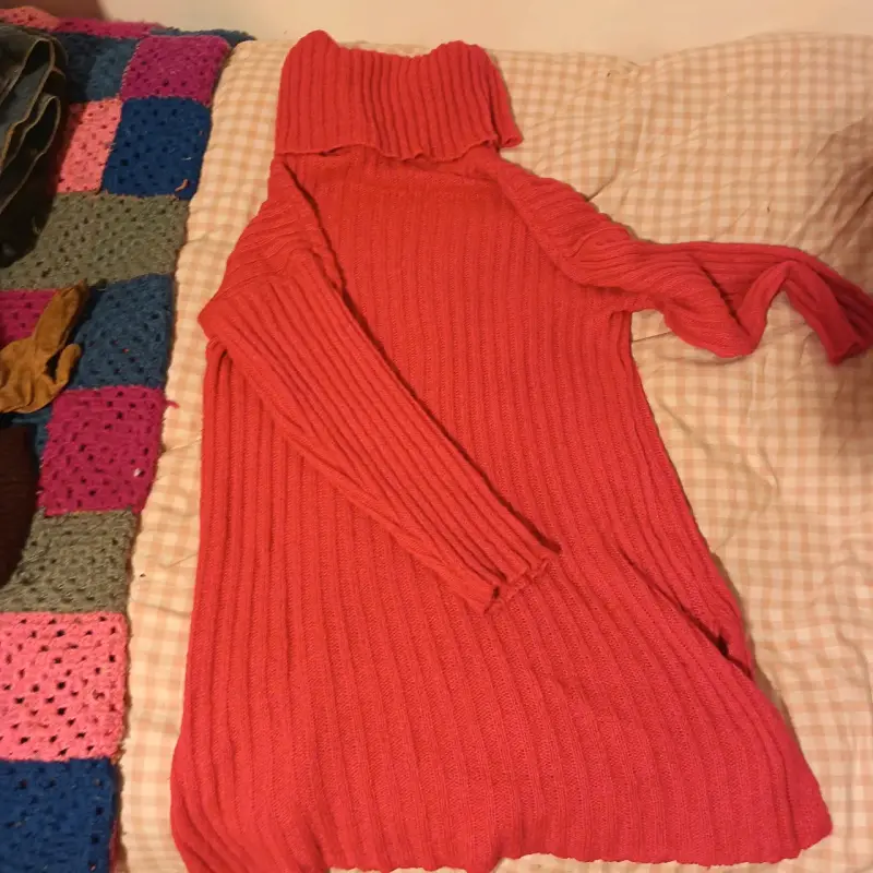 Vestido/chaleco de punto con cuello alto - 1