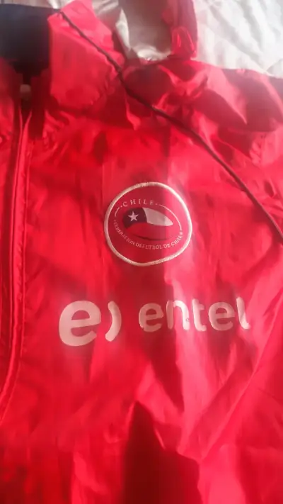 Chaqueta Roja Brooks Selección Chilena - miniatura 4