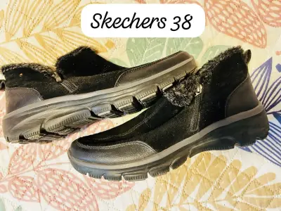 Botines Skechers negros talla 38 - miniatura 1