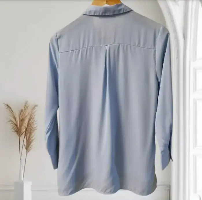 Blusa celeste de manga 3/4 Wados - 2