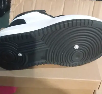Zapatillas altas blanco y negro Danicolle - miniatura 3
