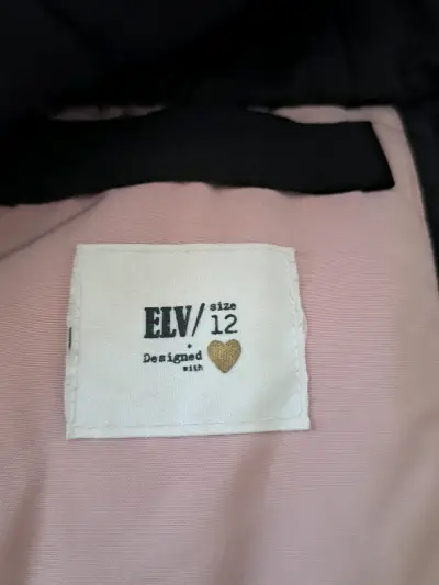 Chaqueta rosada con capucha para mujer talla 12 - miniatura 2
