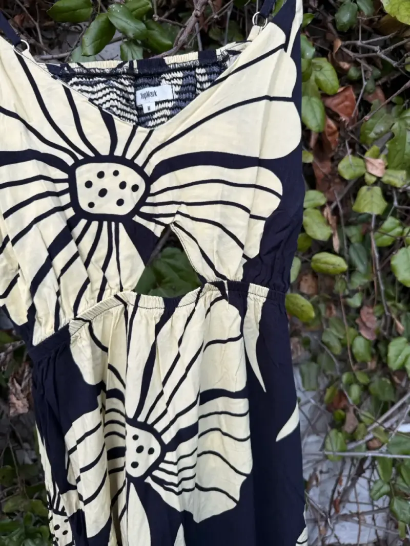 Vestido largo floral negro y beige - 3