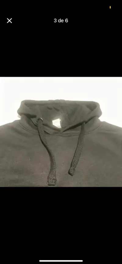 Polerón negro con capucha unisex - miniatura 3