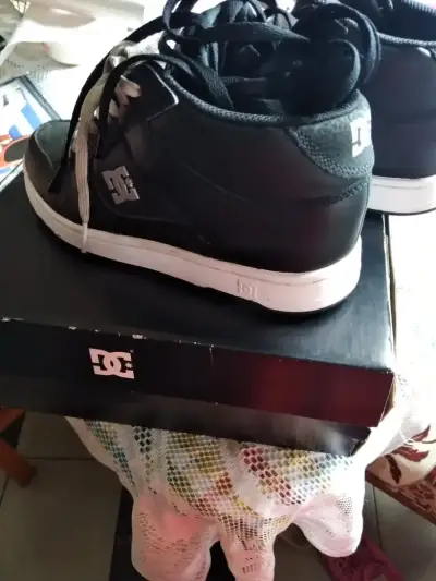 Zapatillas negras DC Shoes para mujer - miniatura 1