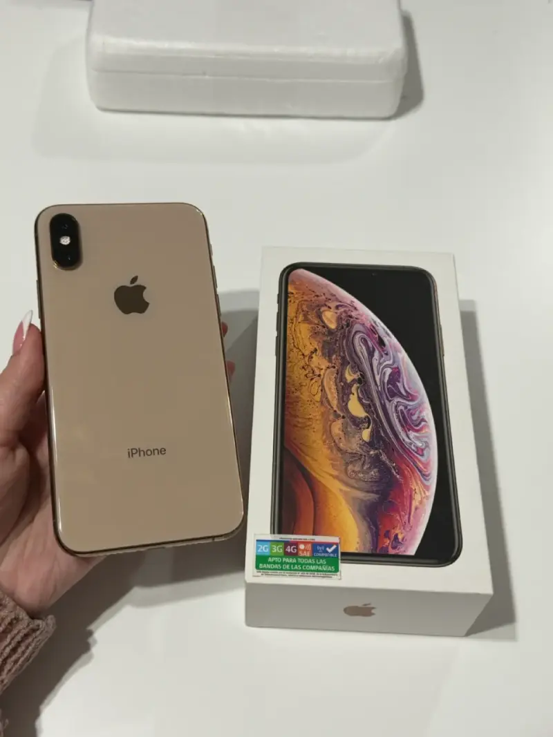 iPhone XS 64GB con caja y fundas - 1