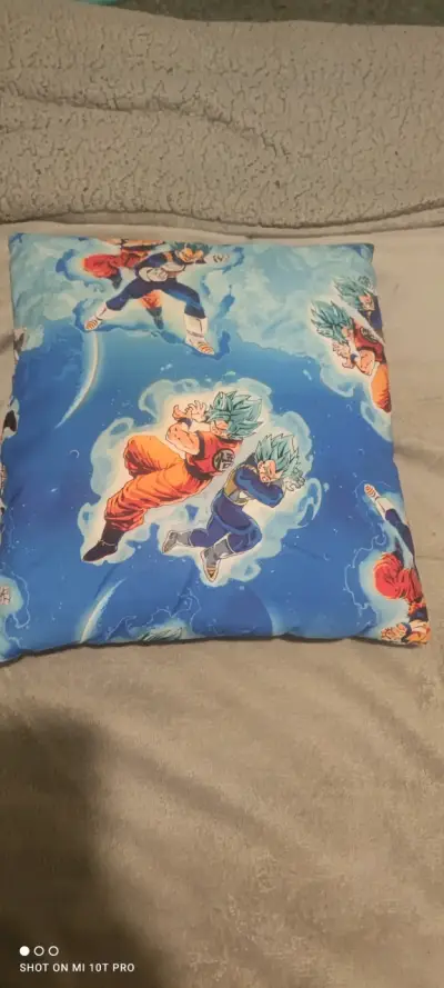 Cojín decorativo Dragon Ball Super - miniatura 2