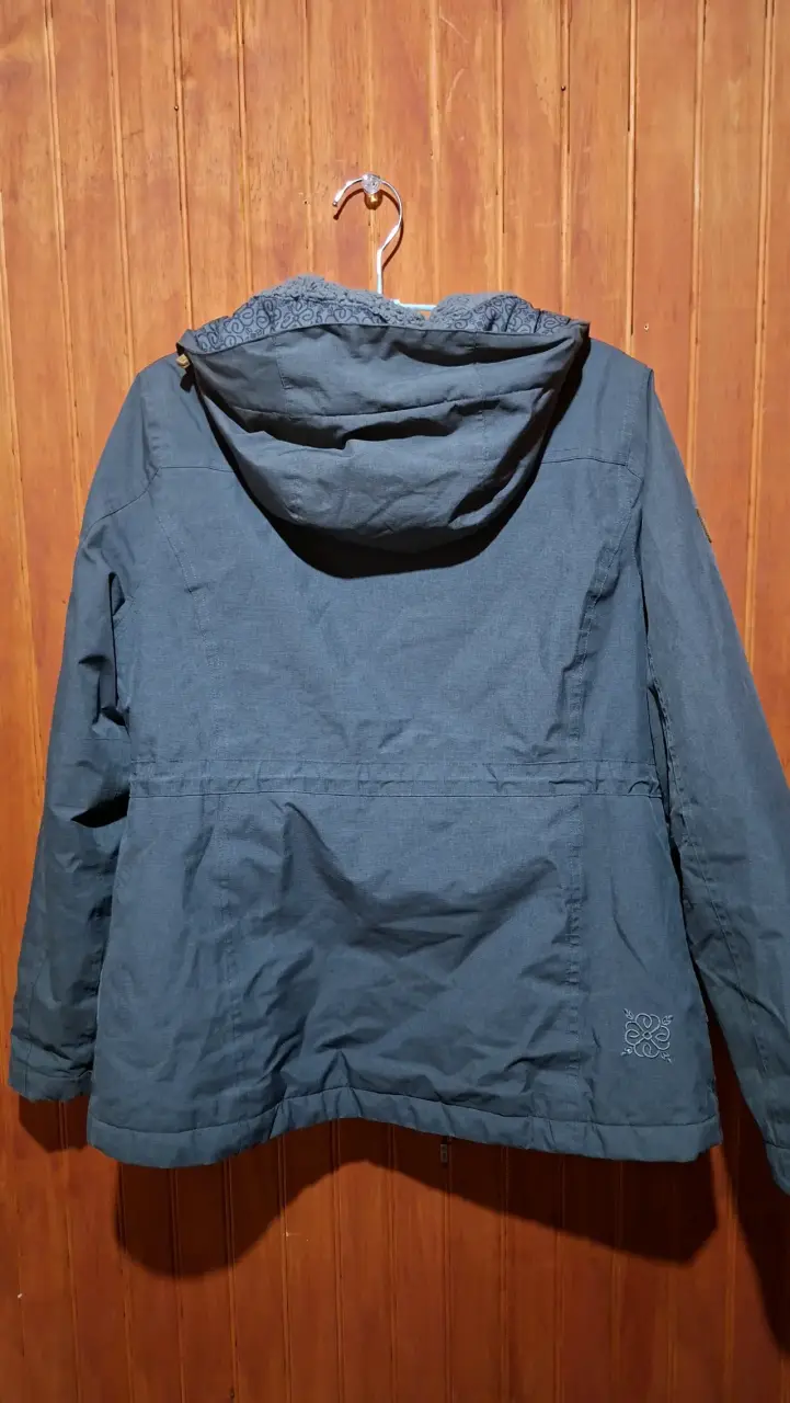 Chaqueta lippi impermeable gris con capucha - 3