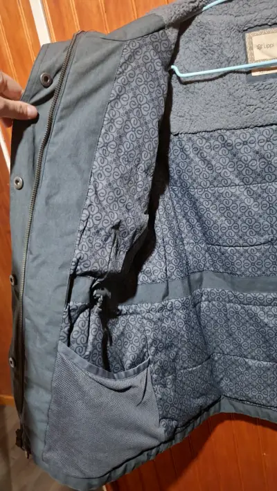 Chaqueta lippi impermeable gris con capucha - miniatura 4