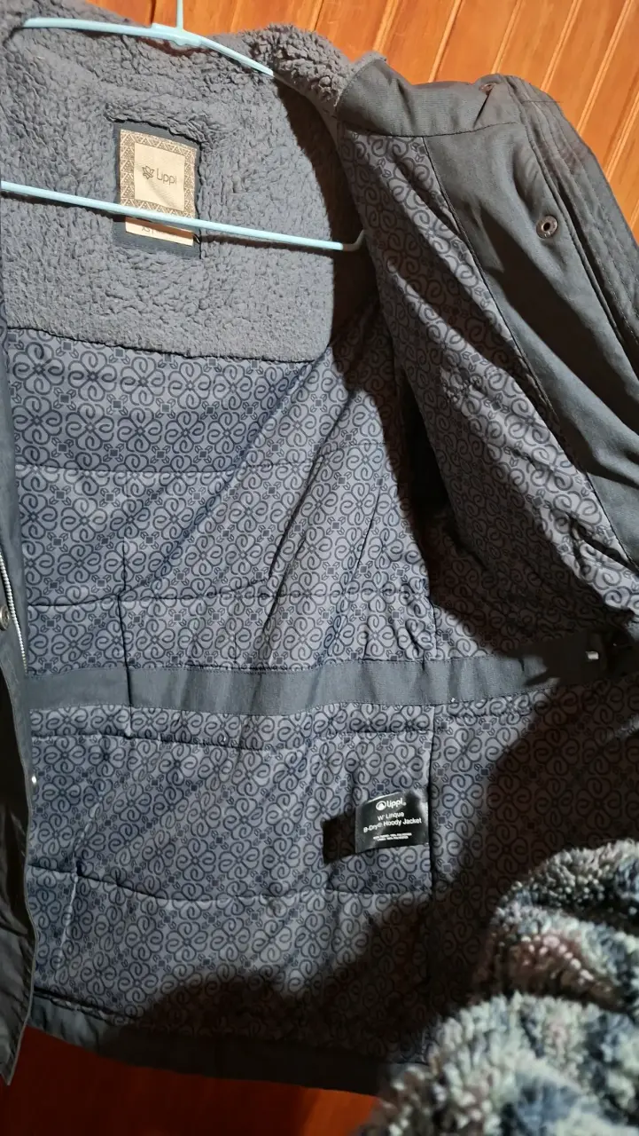 Chaqueta lippi impermeable gris con capucha - 5